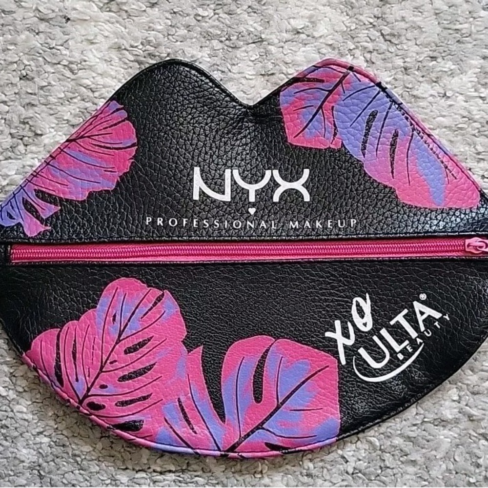 🐭 Sale! NYX Lip-Shaped Cosmetic Bag with Pink and Purple Accents